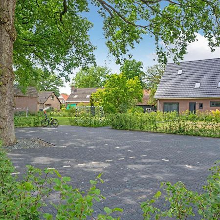 Charming Villa In Lemele With A Nice Garden Exteriér fotografie