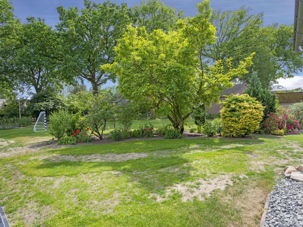 Charming Villa In Lemele With A Nice Garden Exteriér fotografie