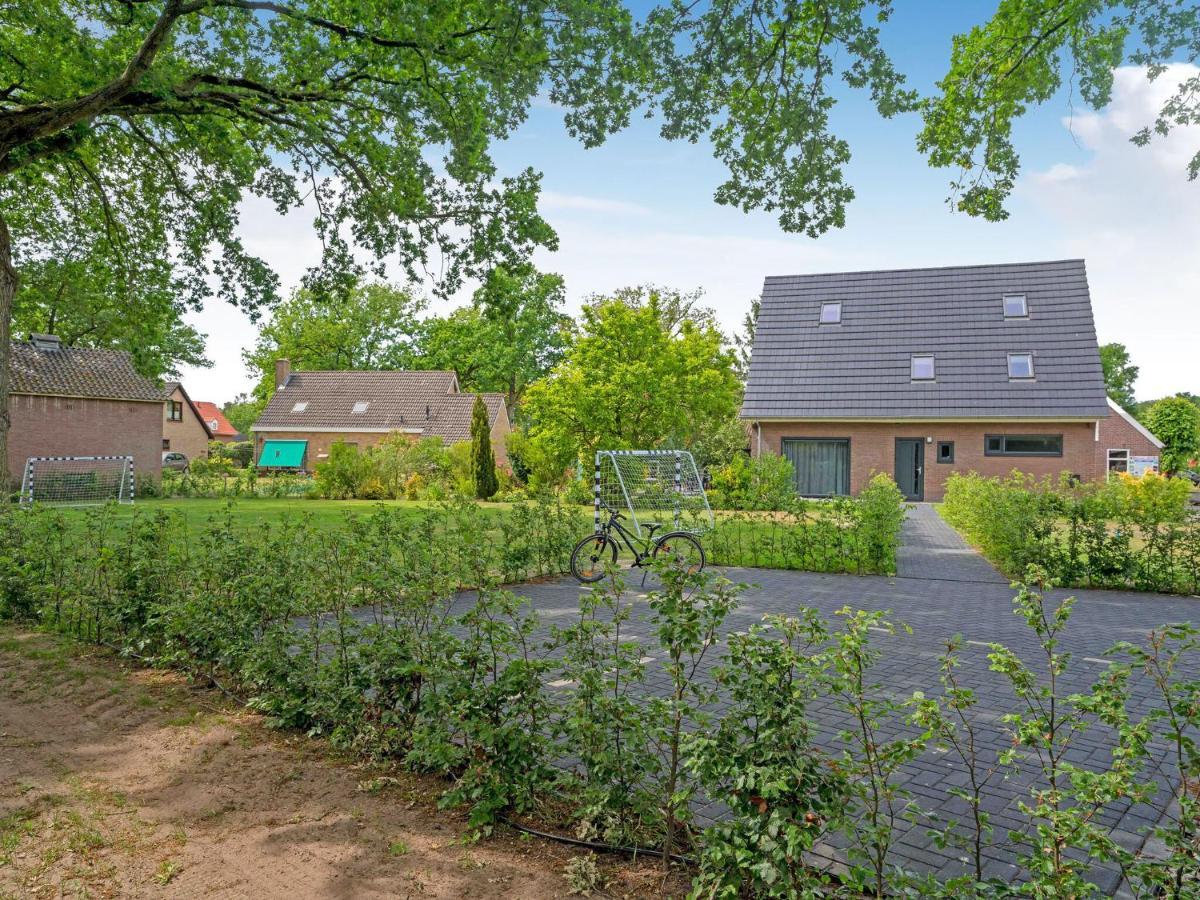 Charming Villa In Lemele With A Nice Garden Exteriér fotografie